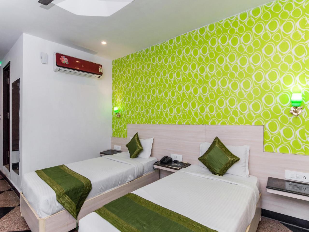 Hotel Citi Club à Kanpur Extérieur photo