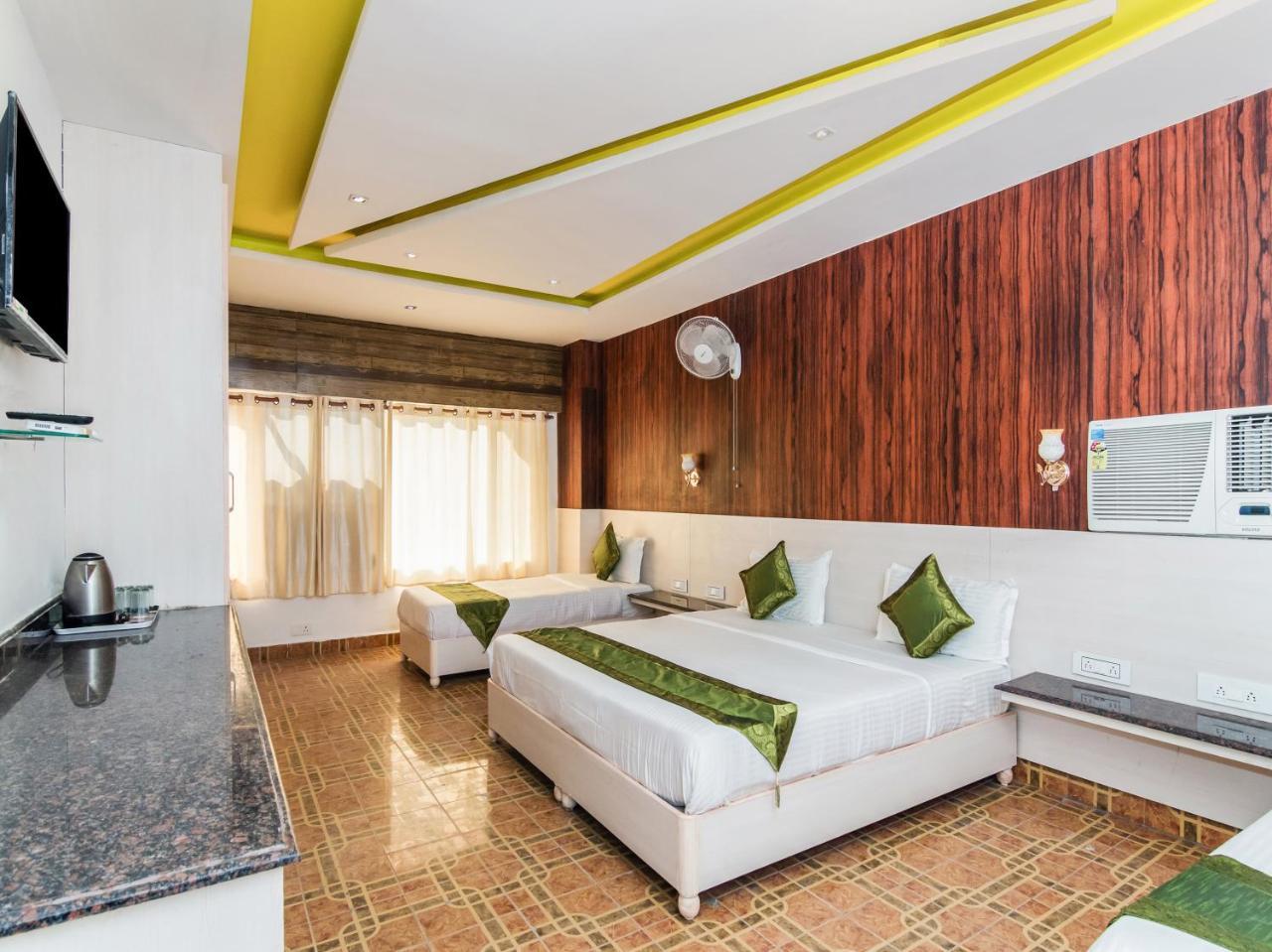 Hotel Citi Club à Kanpur Extérieur photo