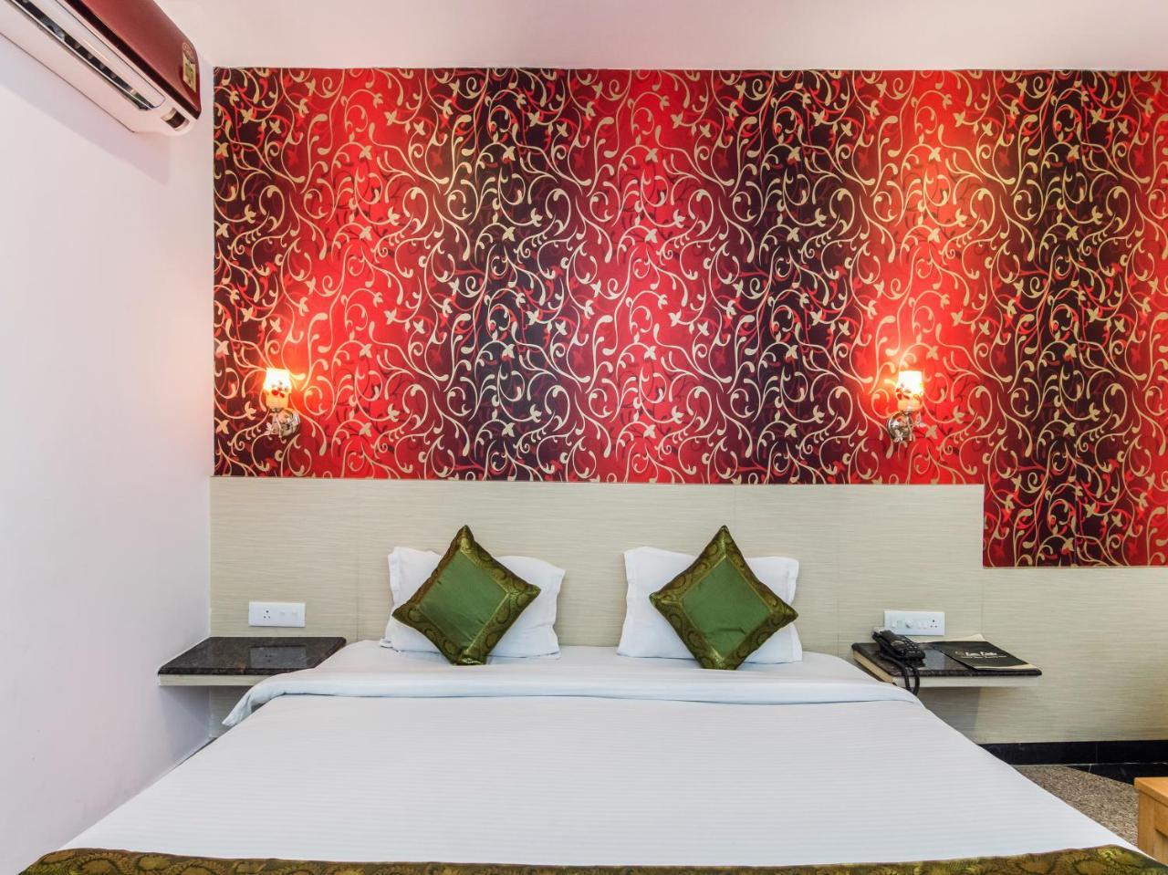 Hotel Citi Club à Kanpur Extérieur photo