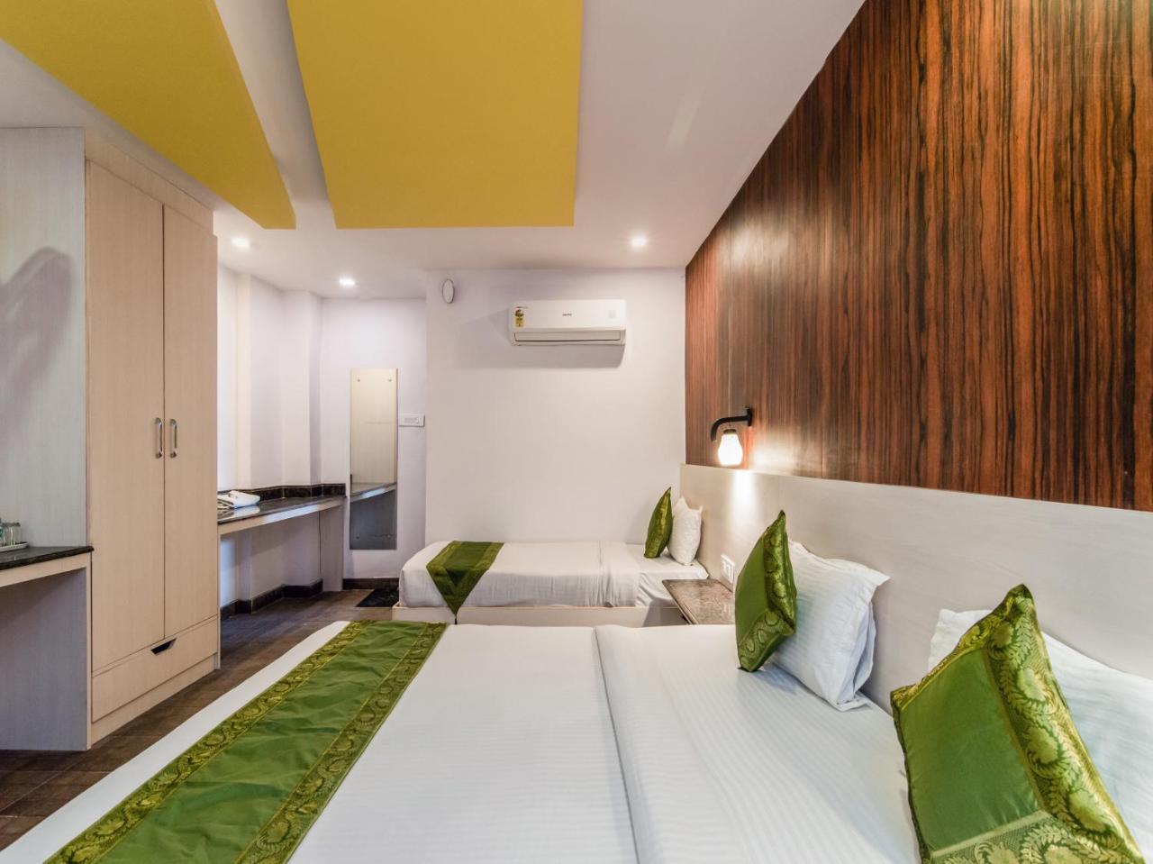Hotel Citi Club à Kanpur Extérieur photo