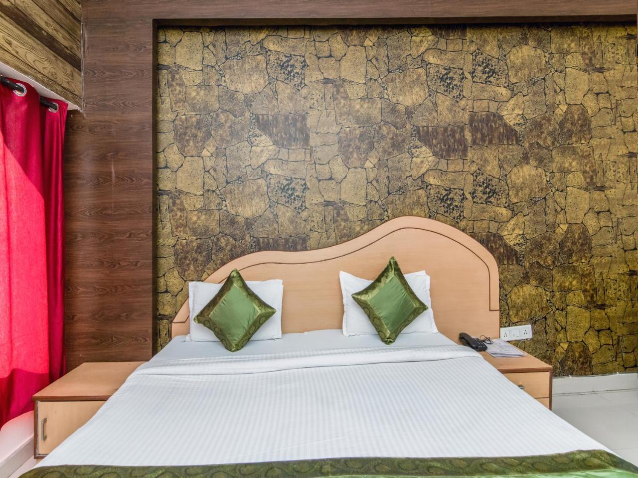 Hotel Citi Club à Kanpur Extérieur photo