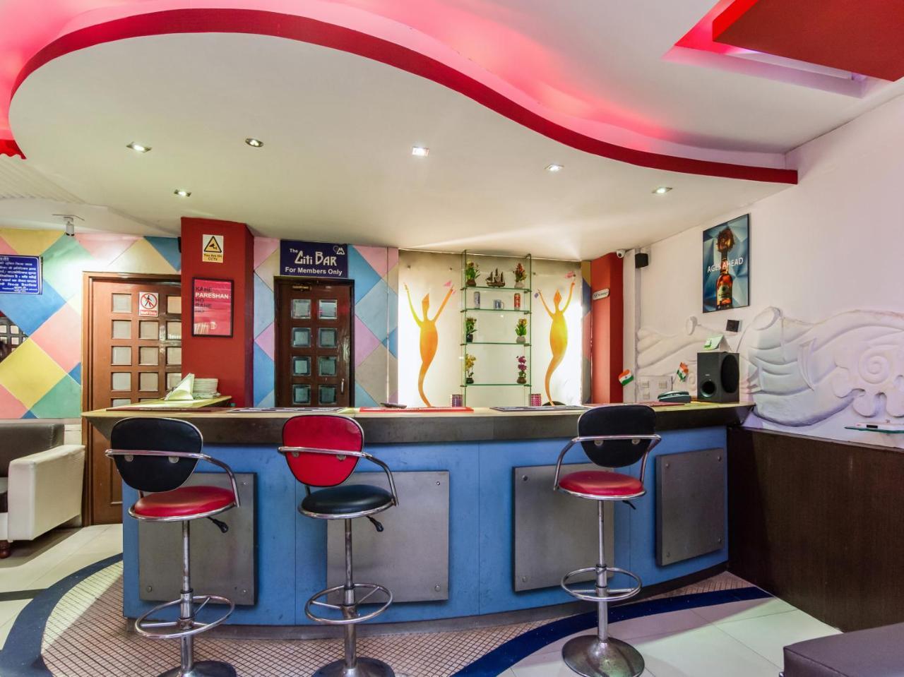 Hotel Citi Club à Kanpur Extérieur photo