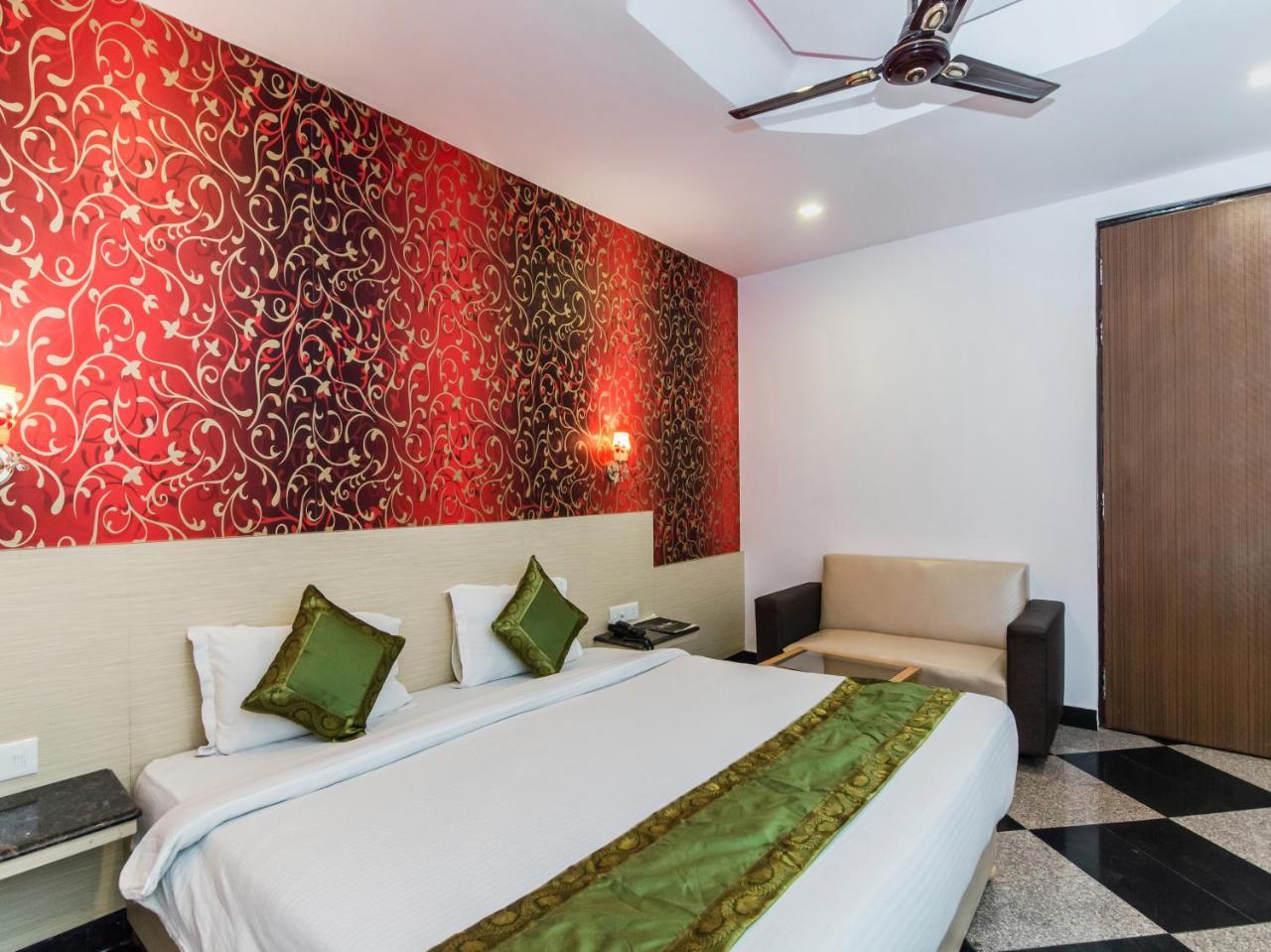 Hotel Citi Club à Kanpur Extérieur photo