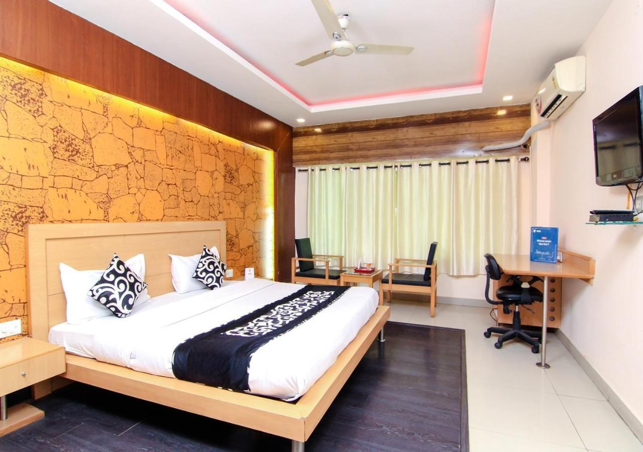 Hotel Citi Club à Kanpur Extérieur photo